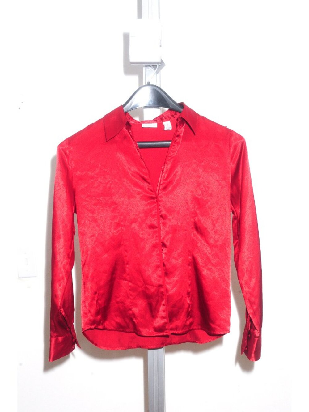 COVINGTON Women's Size 4 Red Satin Long Sleeve Blouse Career Dress Shirt